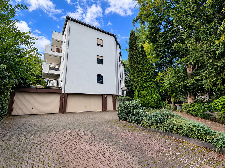 Außenansicht Wohngebäude – weitere Ansicht