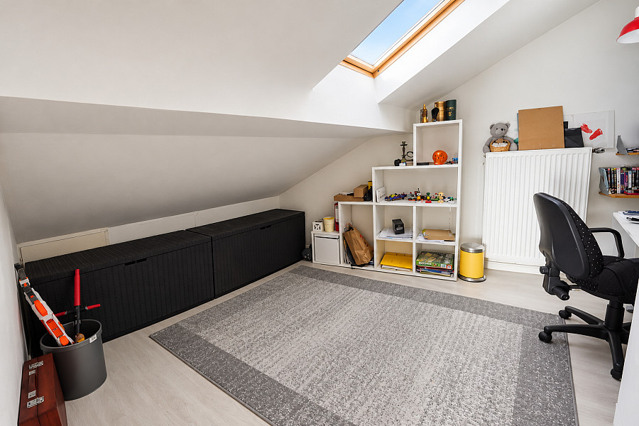 Dachgeschosszimmer mit Skylight – weitere Ansicht