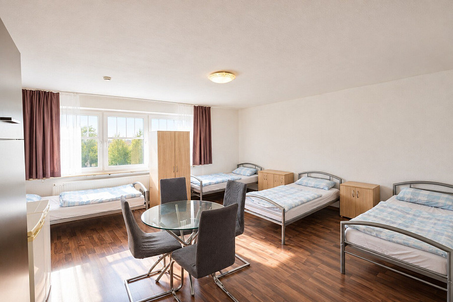Apartment – Wohn- und Essbereich – weitere Ansicht