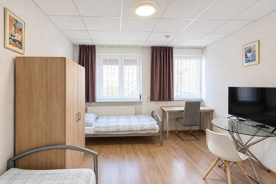 Apartment mit Arbeitsplatz – weitere Ansicht